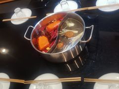 -唯爱KTV聚会餐厅(仙林东城汇店)