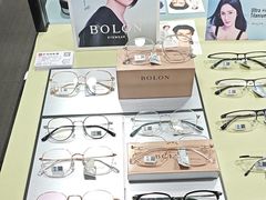 -罗伯特眼镜·蔡司官方授权(罗湖国贸店)