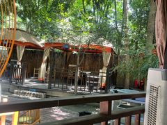 -二荆条·蜀鲜汇城市森林火锅