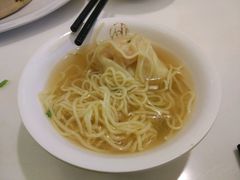 -新大咀港式茶餐厅(宝山万达店)