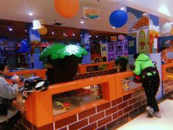 -嗨皮儿童乐园(万福广场店)
