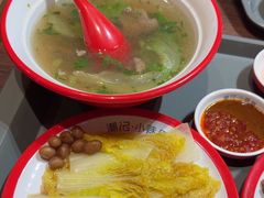 -大食代美食广场(上海中心店)