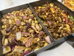 -老东镇啤酒屋海鲜加工·蒸汽海鲜·海鲜烧烤(台东店)