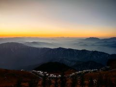 -牛背山