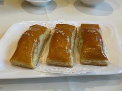 蜜汁叉烧酥-利苑酒家(金宝店)