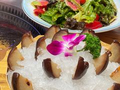 -山河屯铁锅炖·非遗东北菜(南山店)