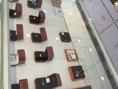 -千安奢侈品回收名表维修名包珠宝护理