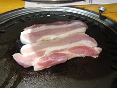 -唯成•韩国炭火烤肉 유성고기