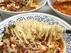-李与白包子铺(桐梓林店)