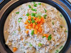 石锅海胆豆腐-添福来墨鱼饺子 · 海鲜东北菜(锦绣店)