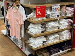 -优衣库(青岛万象城店)