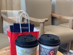 -霸王茶姬(云杉奥莱店)