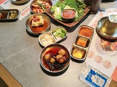 -草家酱蟹炭火烤肉店(珲春南路一店)