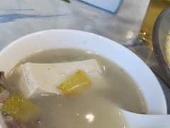 -洪平血旺椒麻鸡雅鱼饭店(熊猫大道店)