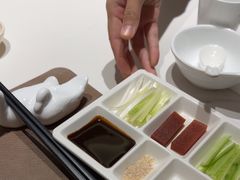 -皇城根·鲁菜济南菜·吊炉烤鸭·炒鸡鱼头(济南旗舰店)