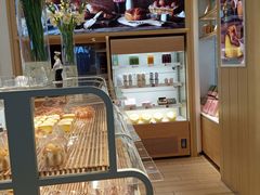 -好利来(新华百货店)