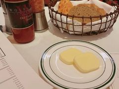 -Wolfgang’s Steakhouse 沃夫冈牛排馆(上海白玉兰广场店)