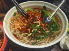 张飞牛肉粉-爆炸头阿姨小四川正宗川味小吃(无任何分店)