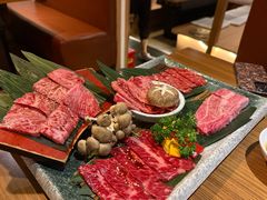 -炼火烤肉店