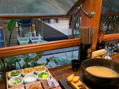 -银米·云南传统过桥米线(双廊黑金冠店)