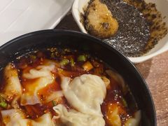 -继红顺河抄手名小吃