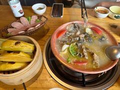 -阿婆情腊排骨火锅(金虹路店)