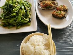 -覃记海鲜美食餐厅