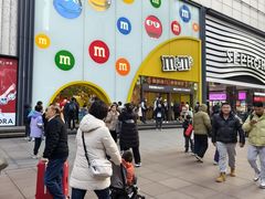 -m豆巧克力世界(上海世茂广场店)