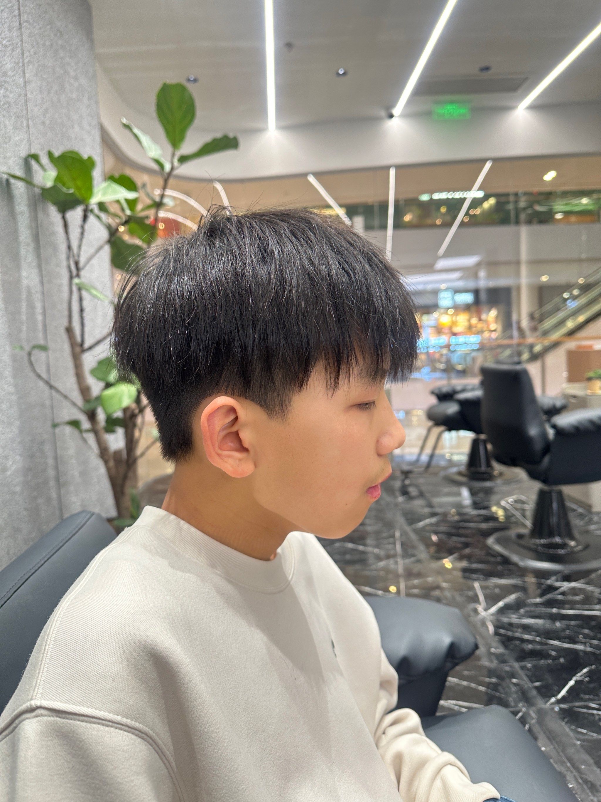 男孩潮流发型