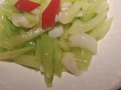 -吴越荣记苏州菜·松鼠桂鱼100%活鱼现做(斜塘老街店)