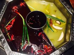 -佬土鹅肠火锅(扬中步行街店)