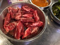 牛排肉-釜山火炉·海鲜烤肉(紫藤路店)