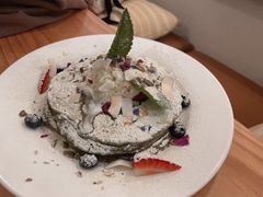 荞麦水果松饼-Egg•Allday Brunch(襄阳北路店)
