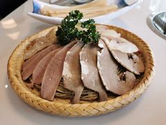 -菌子鲜汤野生菌锅