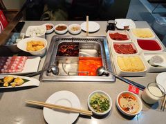 -海底捞火锅(杭州滨江九宜城店)