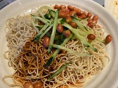 -肥肥虾庄·金牌油焖大虾(杨园滨江时代walk店)