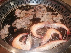 -黑金·寻焰自助百汇·烤肉·火锅(中街店)