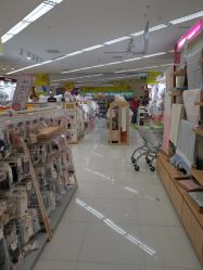 -孩子王(世茂国际广场店)