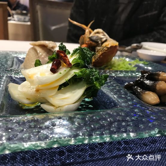 鱼记川菜馆(洪波路店)