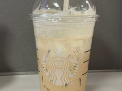 -星巴克臻选(国贸商城首店)