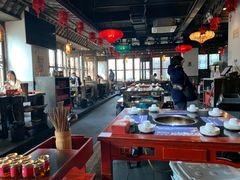 大堂-矮板凳老火锅(宽窄巷子店)