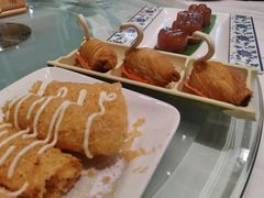 榴莲千丝酥-稻香酒家·34年老字号·港式粤菜(汉街店)