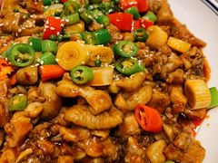 老巷子肥肠鸡-付掌柜在成都·热炒砂锅集(金禾店)