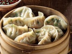 精肉韭菜蒸饺-天怡興·百年蒸饺(万豪广场店)