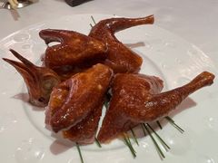 玻璃乳鸽-香港龙凤楼(陆家嘴中心店)