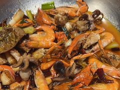-七欣天香辣蟹火锅(上海银亿滨江店)