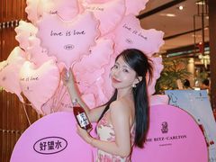 -深圳星河丽思卡尔顿酒店