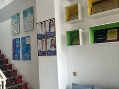 -深圳乐孚正强口腔诊所(宝体店)