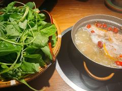 -吃饭皇帝大(长宁龙之梦店)
