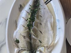 -品鲜村农家菜·阳澄湖大闸蟹(总店)
